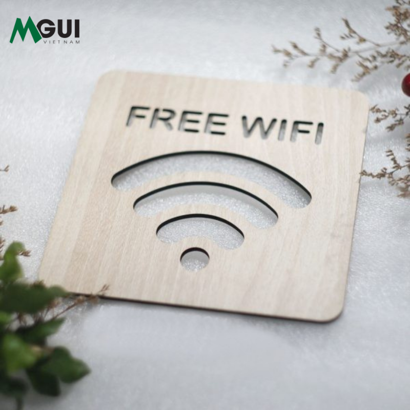 bảng gỗ free wifi phong cách tối giản